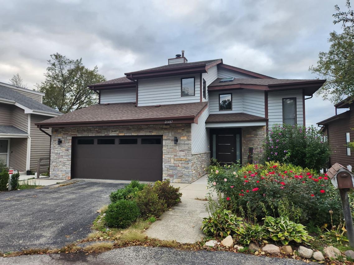 26487 N Il Route 83 Route, Mundelein, IL 60060