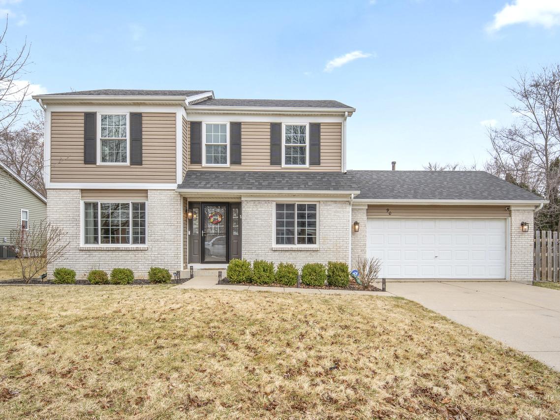 90 Arbor Ave., Sugar Grove, IL 60554