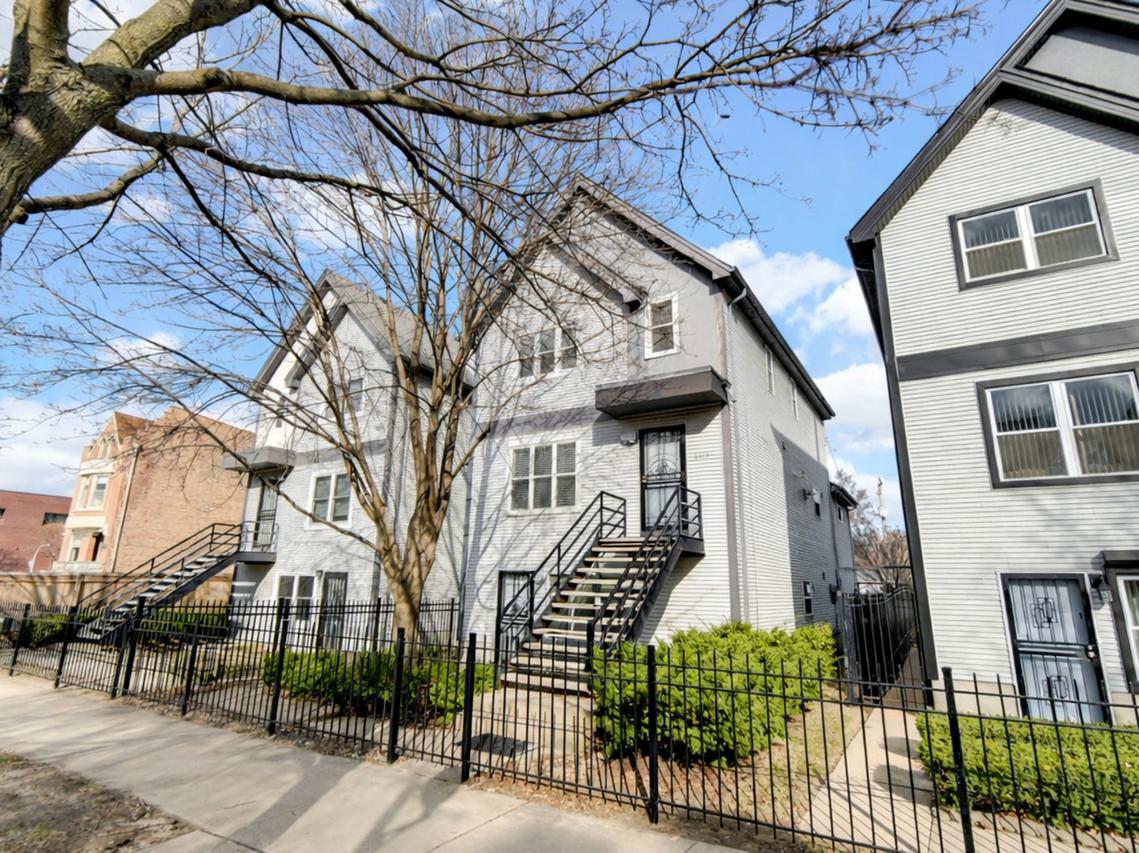 6419 S Kenwood Ave., Chicago, IL 60637