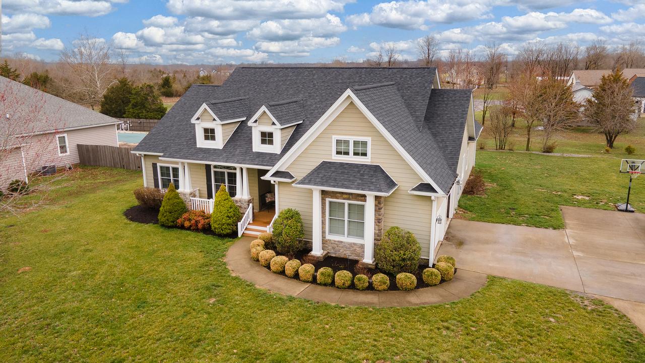 304 N Excalibur Dr., Carterville, IL 62918