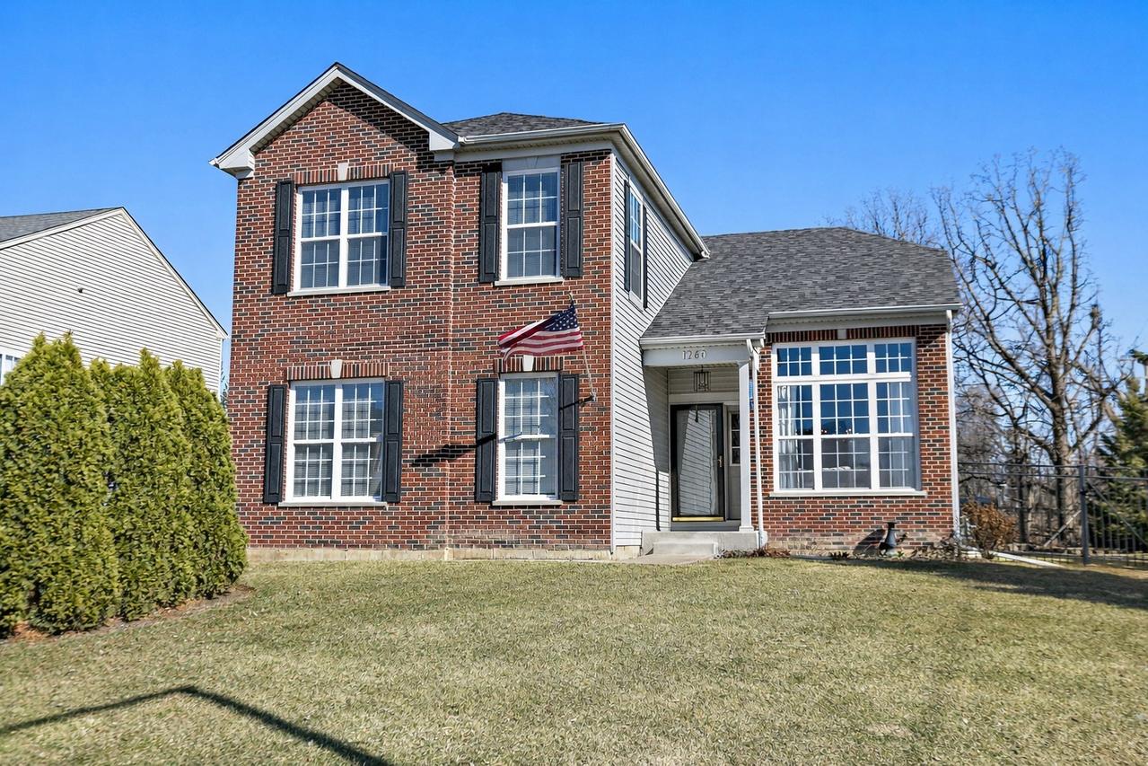 1260 Water Stone Cir., Wauconda, IL 60084
