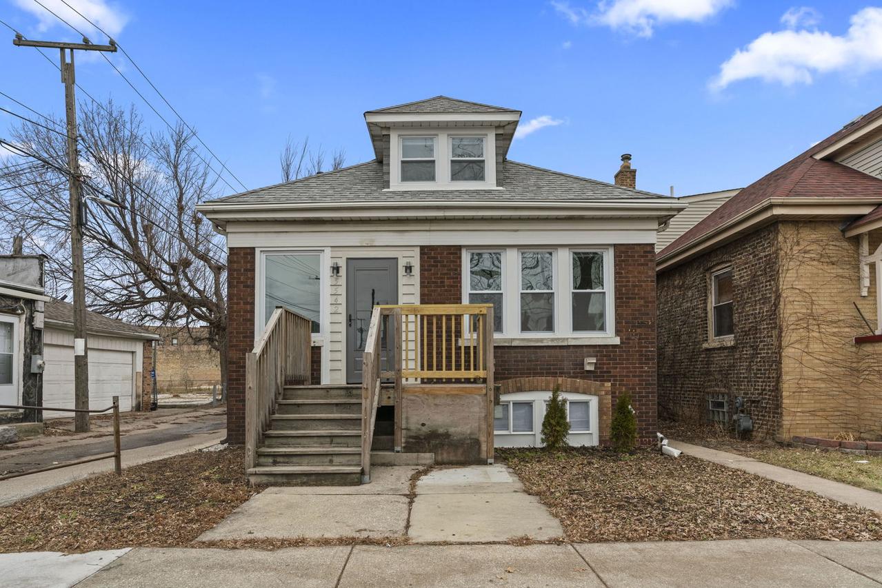 5542 W 64th St., Chicago, IL 60638