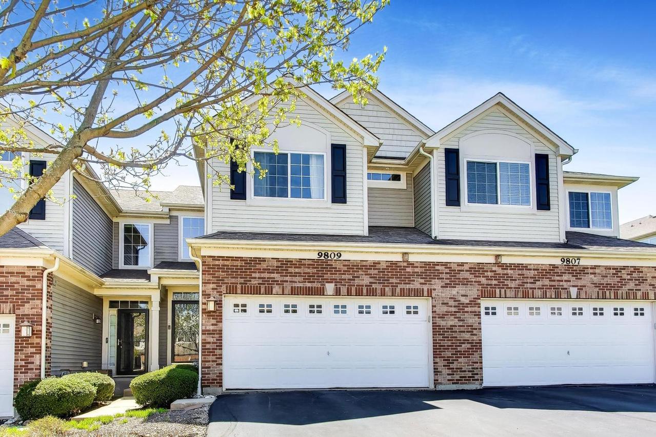 9809 Williams Dr., Huntley, IL 60142