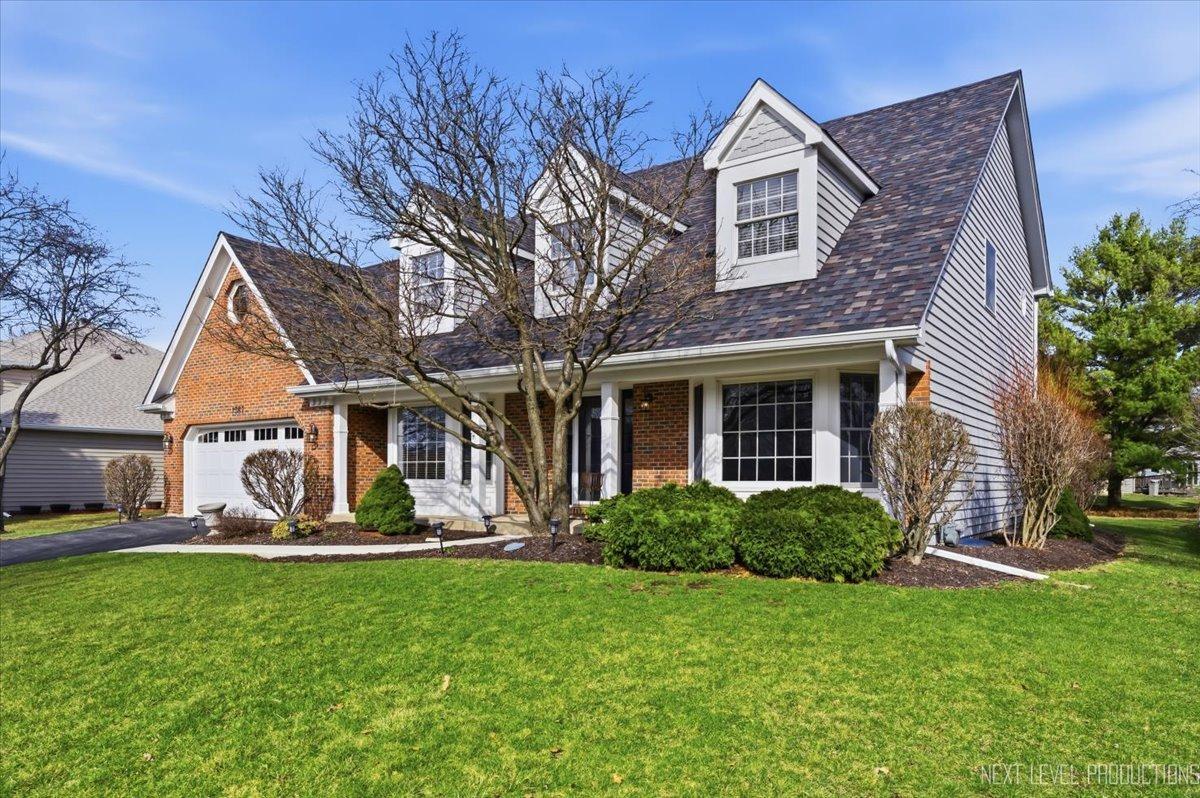 1367 Saxon Ln., Naperville, IL 60564