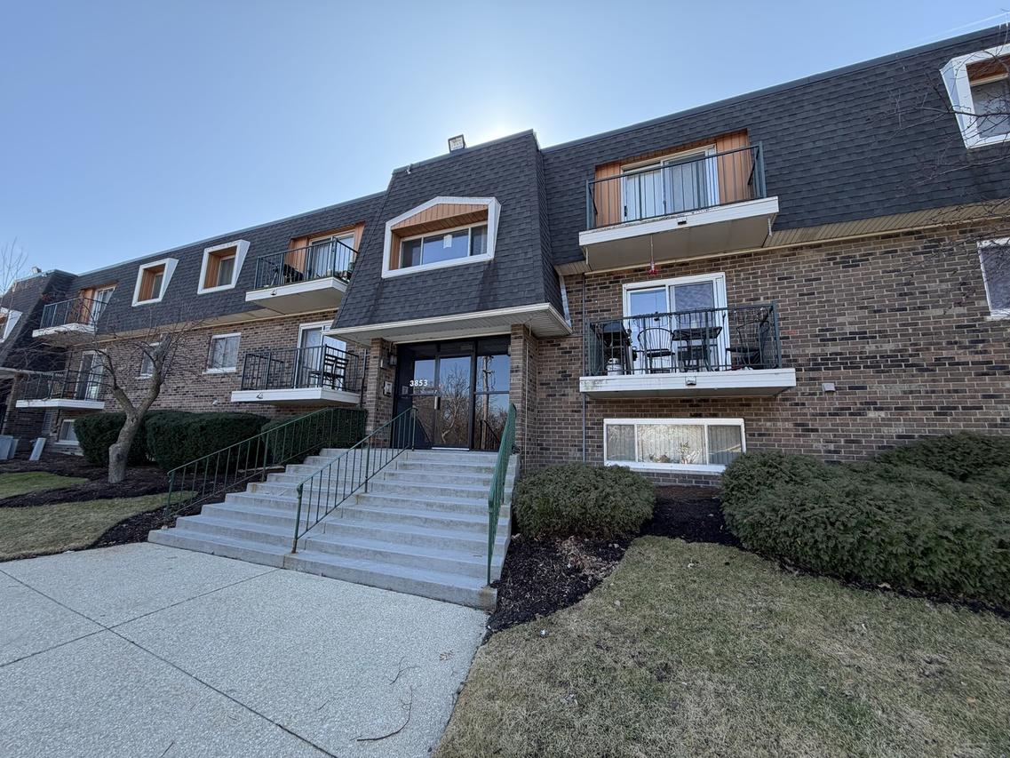[Address Hidden by Seller], Northbrook, IL 60062