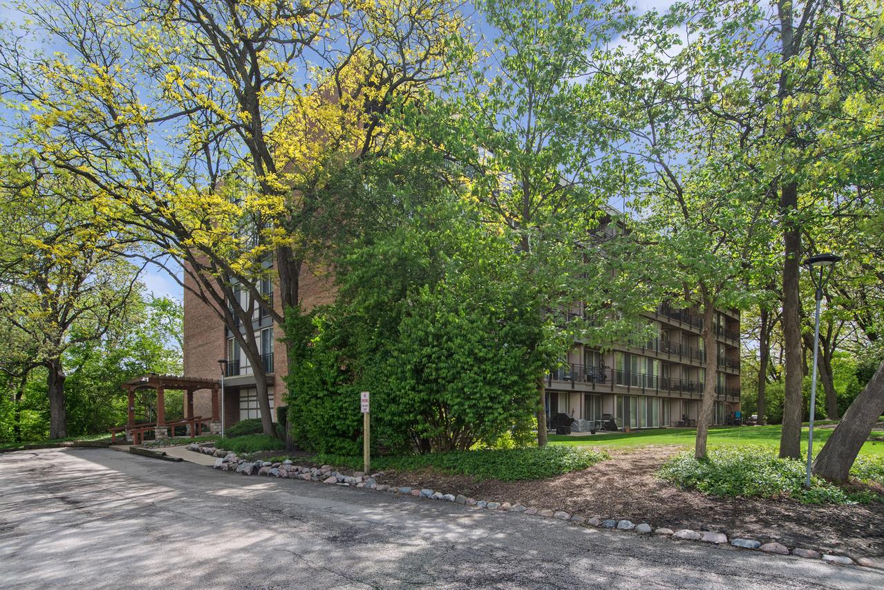 [Address Hidden by Seller], Lisle, IL 60532