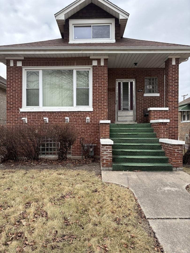 1430 S 14th Ave., Maywood, IL 60153