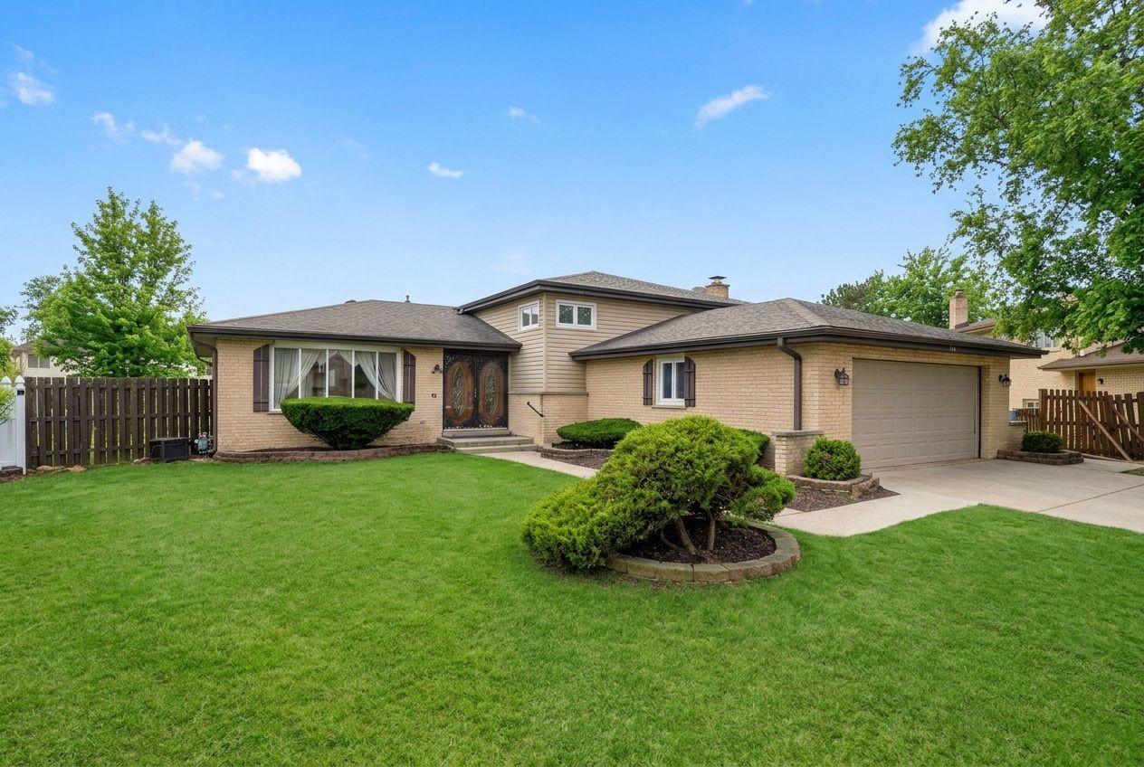 912 River Forest Ct., Bensenville, IL 60106