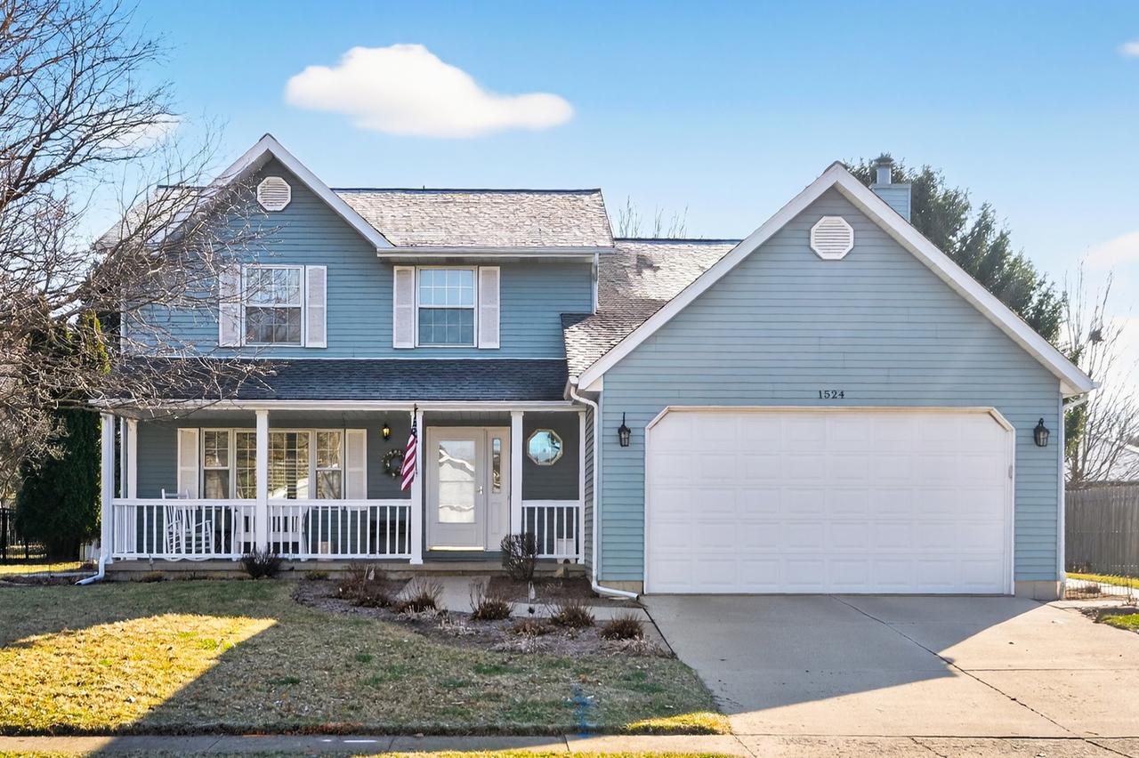 1524 John St., Sycamore, IL 60178