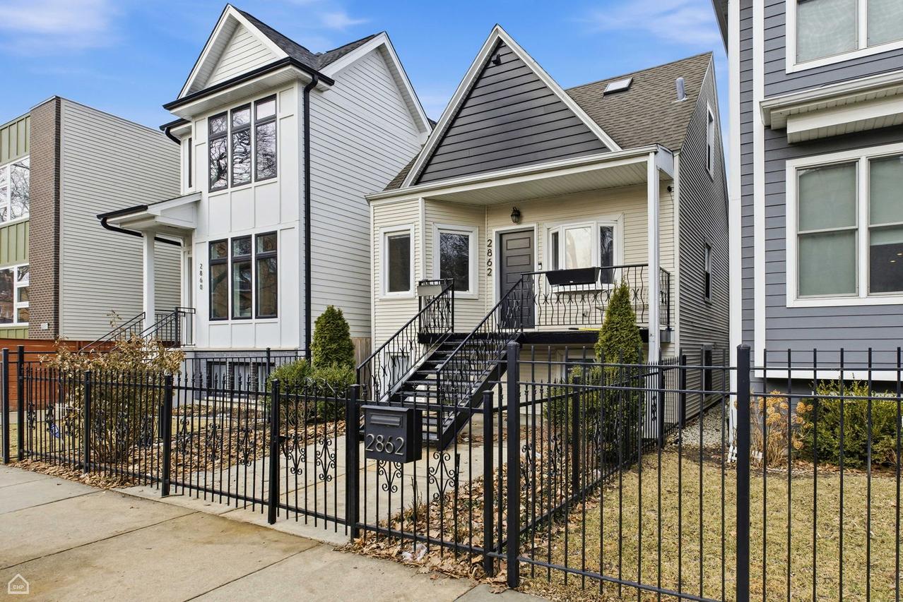 2862 N Woodard St., Chicago, IL 60618
