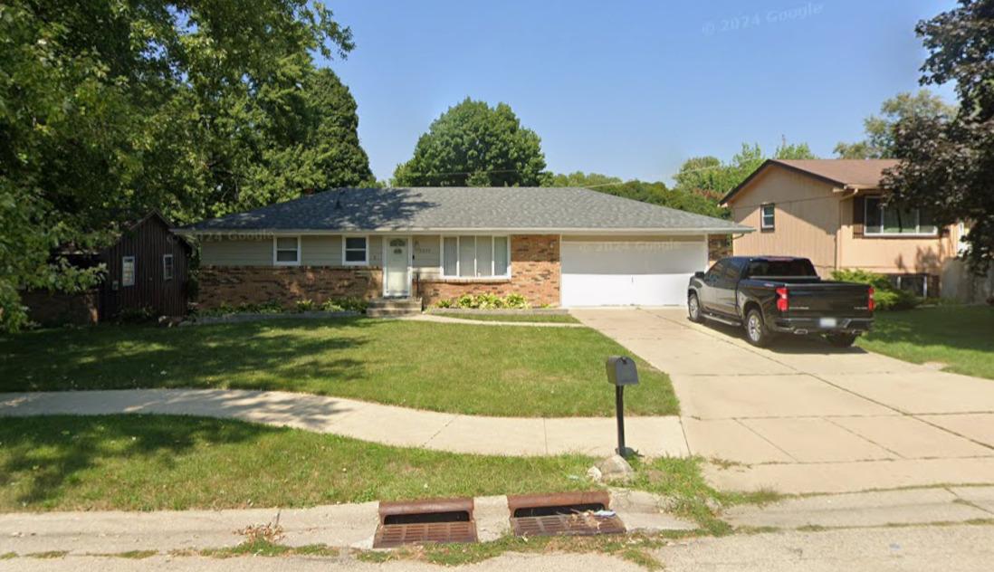 3325 La Salle Ave., Rockford, IL 61114