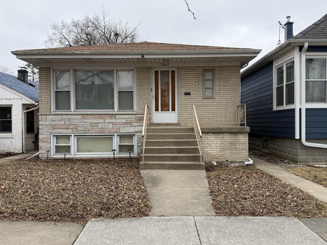 3847 N Oketo Ave., Chicago, IL 60634