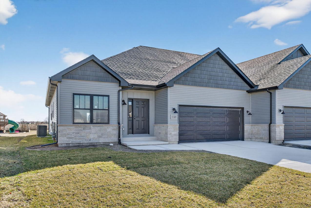 1165 Farmstone Dr., Diamond, IL 60416