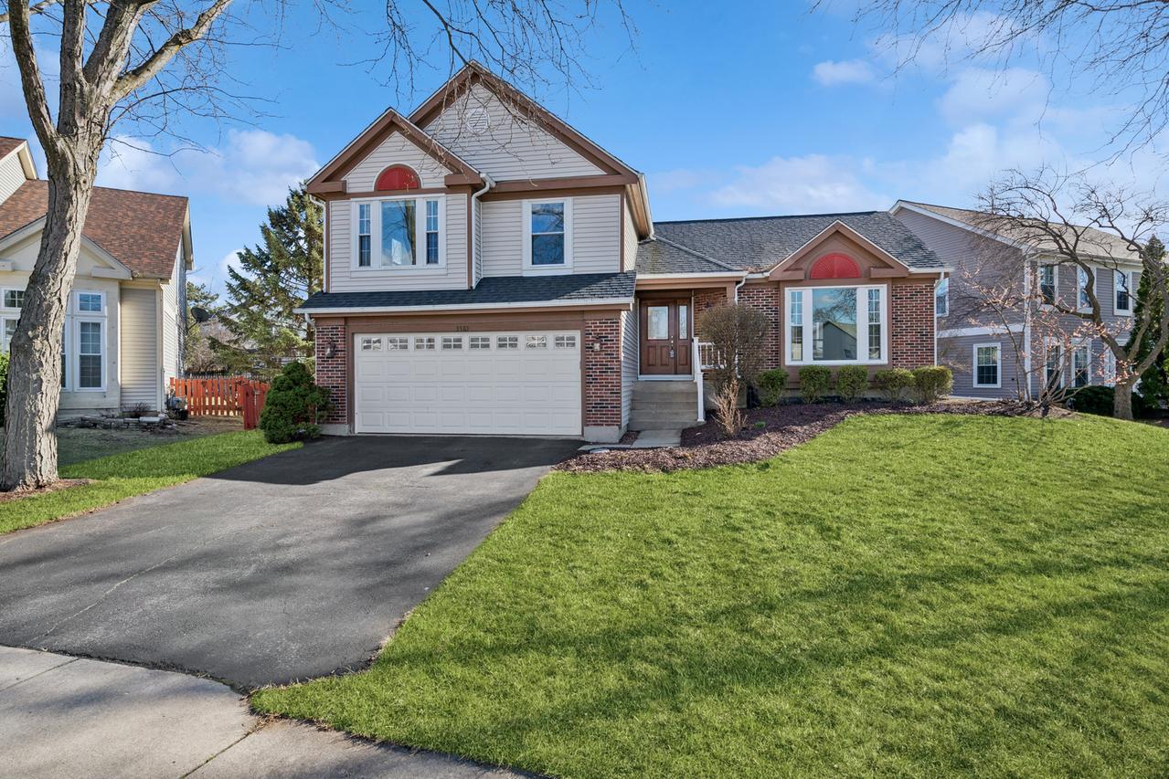 3585 Princeton Ave., Aurora, IL 60504