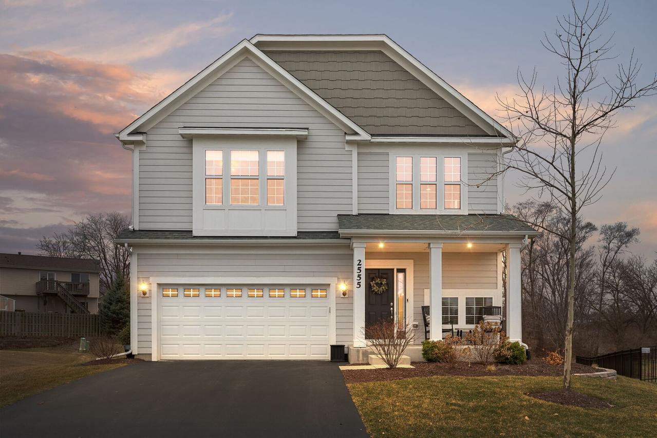 2555 Leander Ct., Woodridge, IL 60517