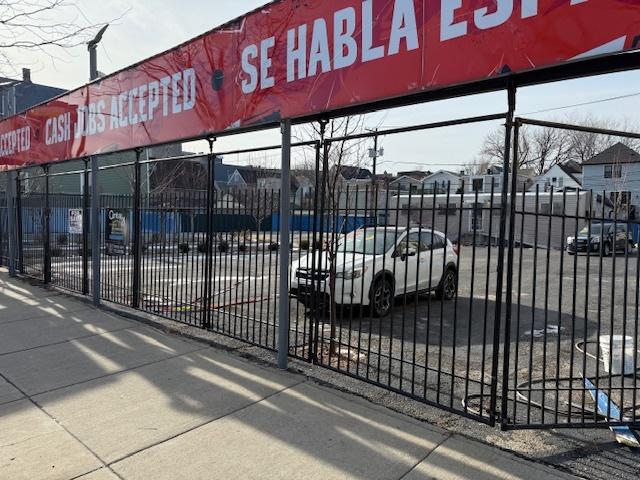 2730 N Western Ave., Chicago, IL 60647