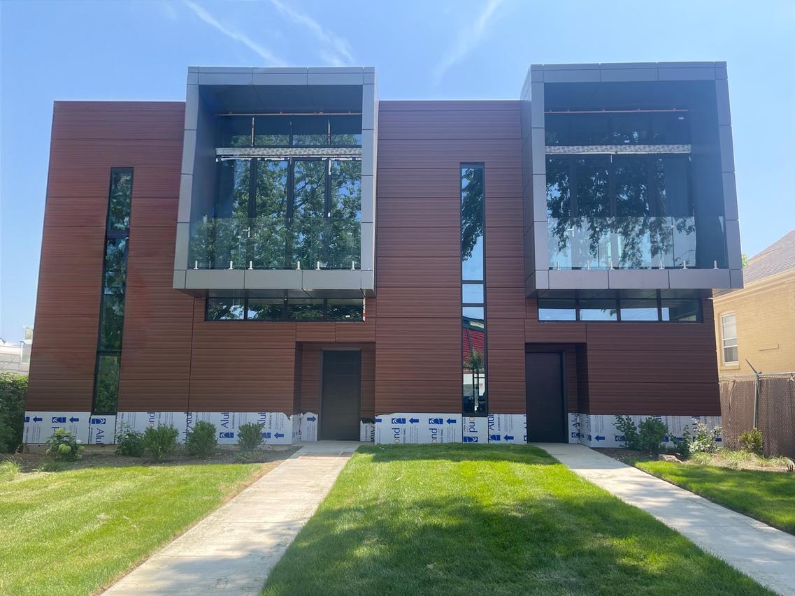 8735 Narragansett Ave., Morton Grove, IL 60053