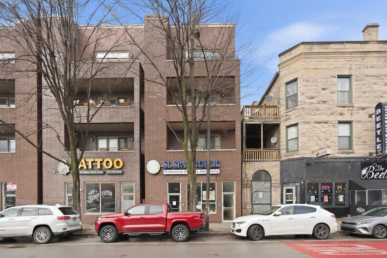 2538 W Chicago Ave. #4, Chicago, IL 60622