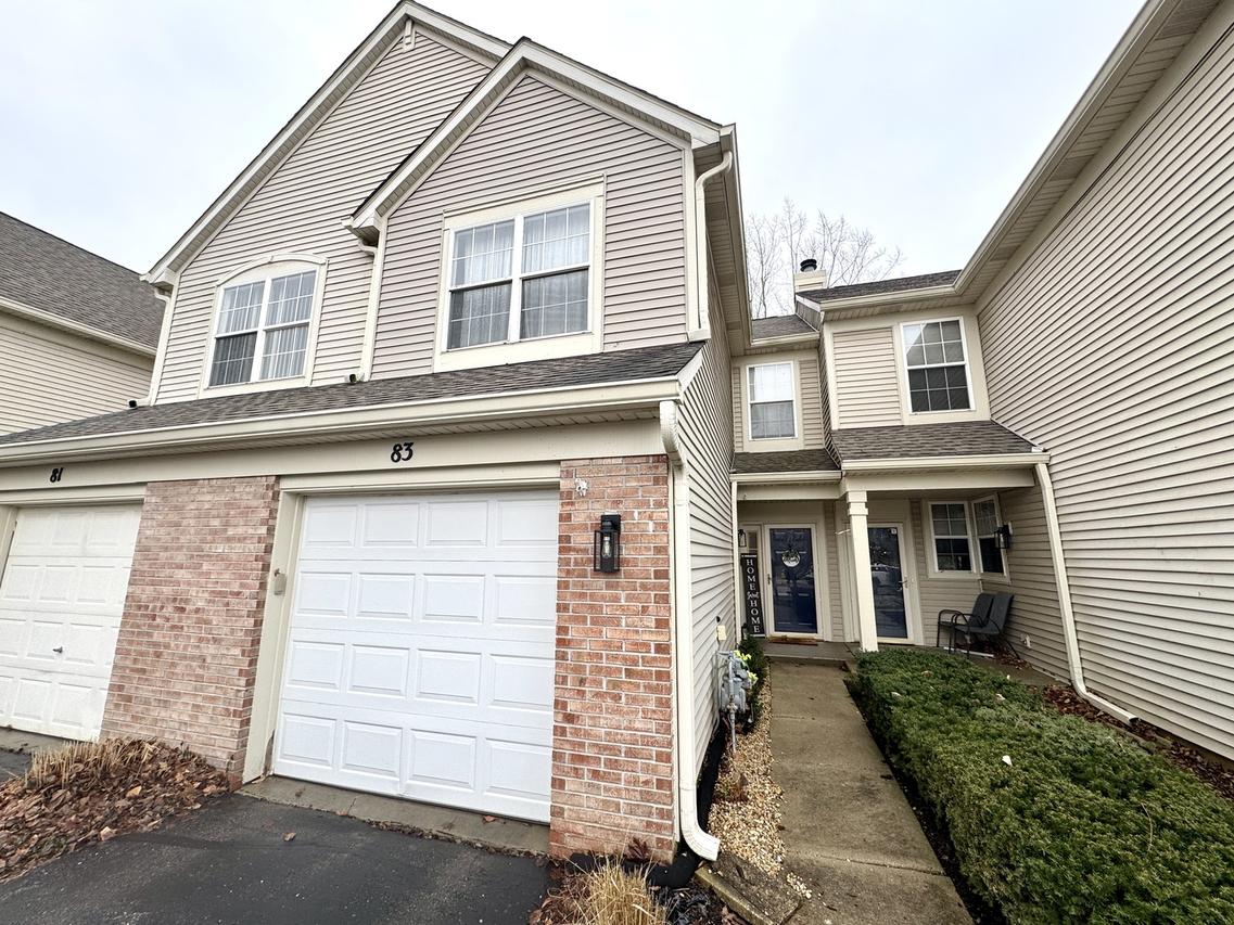 83 Keeneland Ct., Grayslake, IL 60030