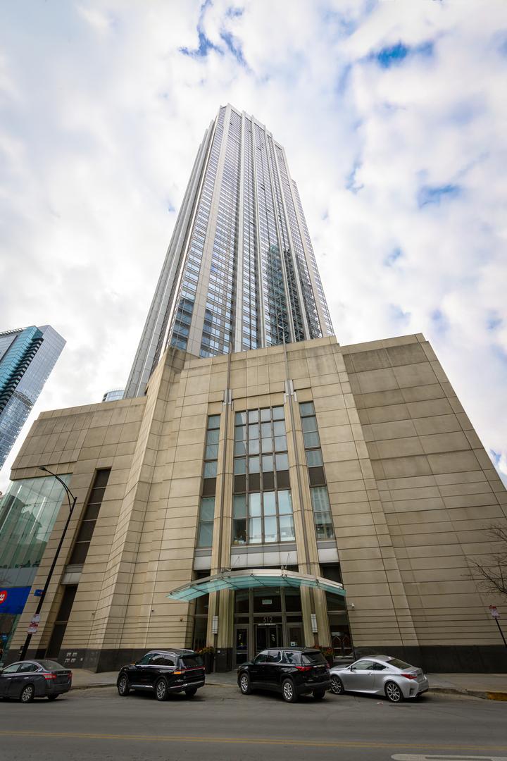 512 N Mcclurg Ct. #907, Chicago, IL 60611