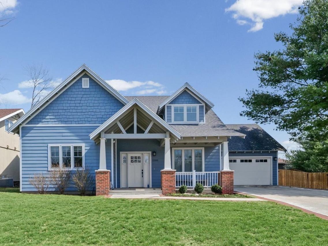 2308 Grange Dr., Urbana, IL 61801