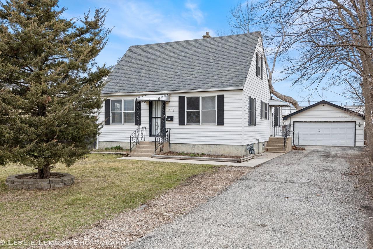 326 Morse Dr., Northlake, IL 60164