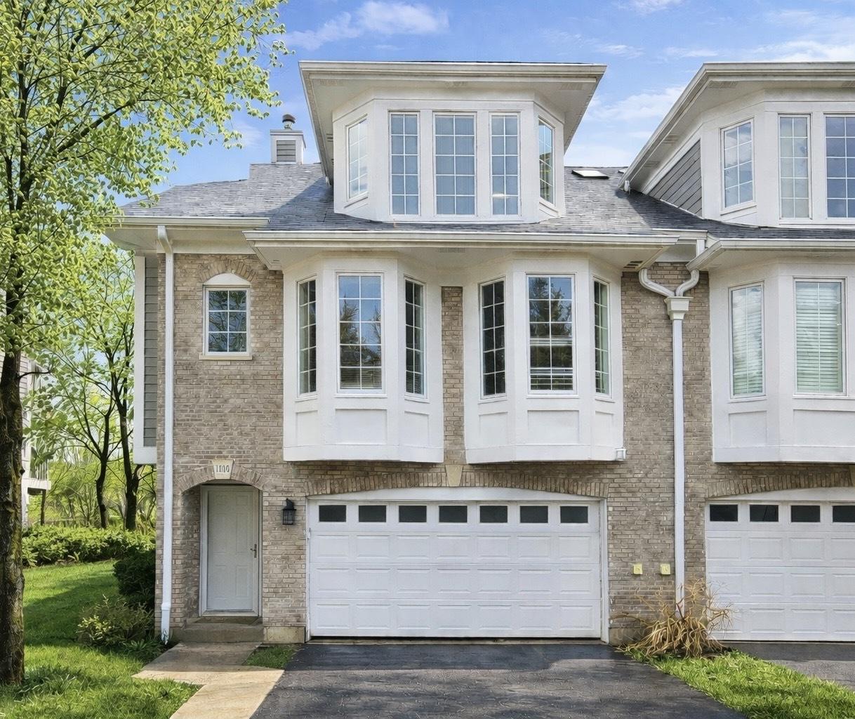 1016 N Glenview Ct., Palatine, IL 60067