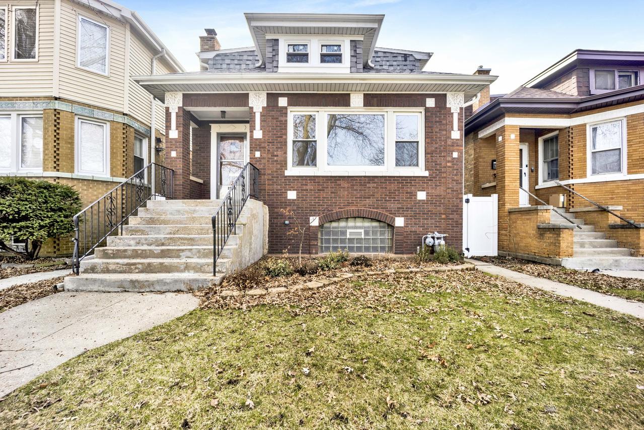 2808 N 76th Ct., Elmwood Park, IL 60707