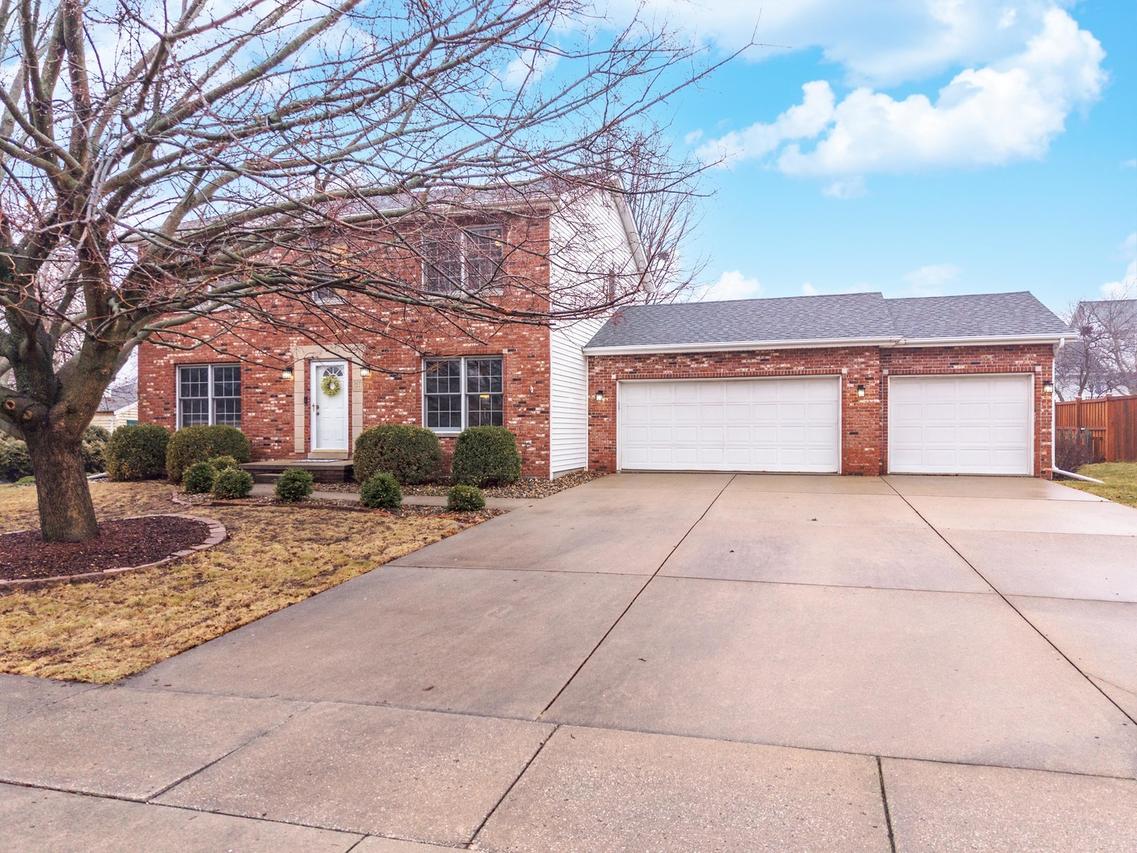 307 N Cottage Ave., Normal, IL 61761