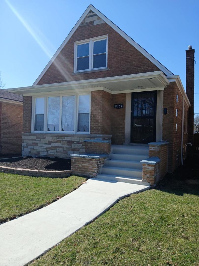 8354 S Winchester Ave., Chicago, IL 60620