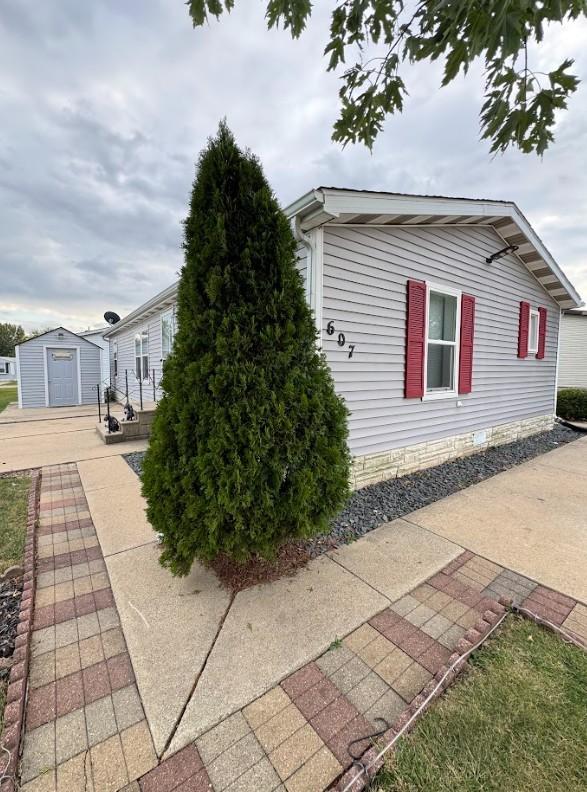 607 Park Ave., Belvidere, IL 61008