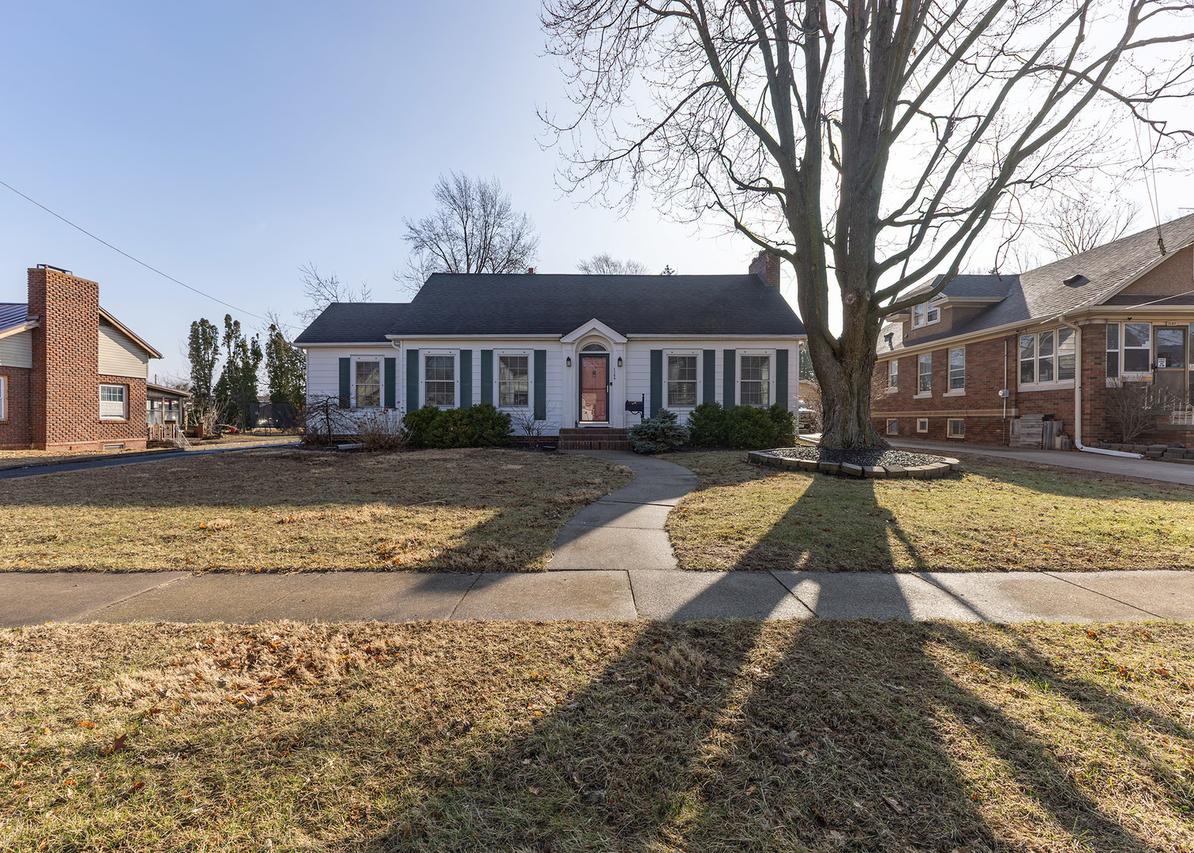 1159 N Kellogg St., Galesburg, IL 61401