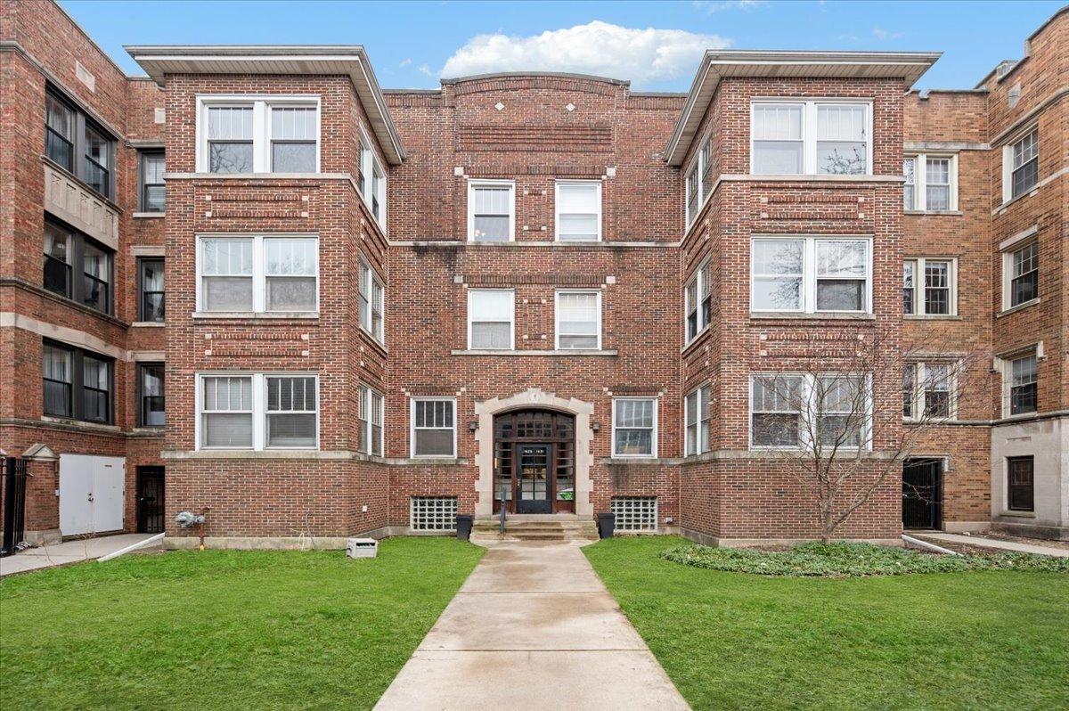1629 W Fargo Ave. #3E, Chicago, IL 60626