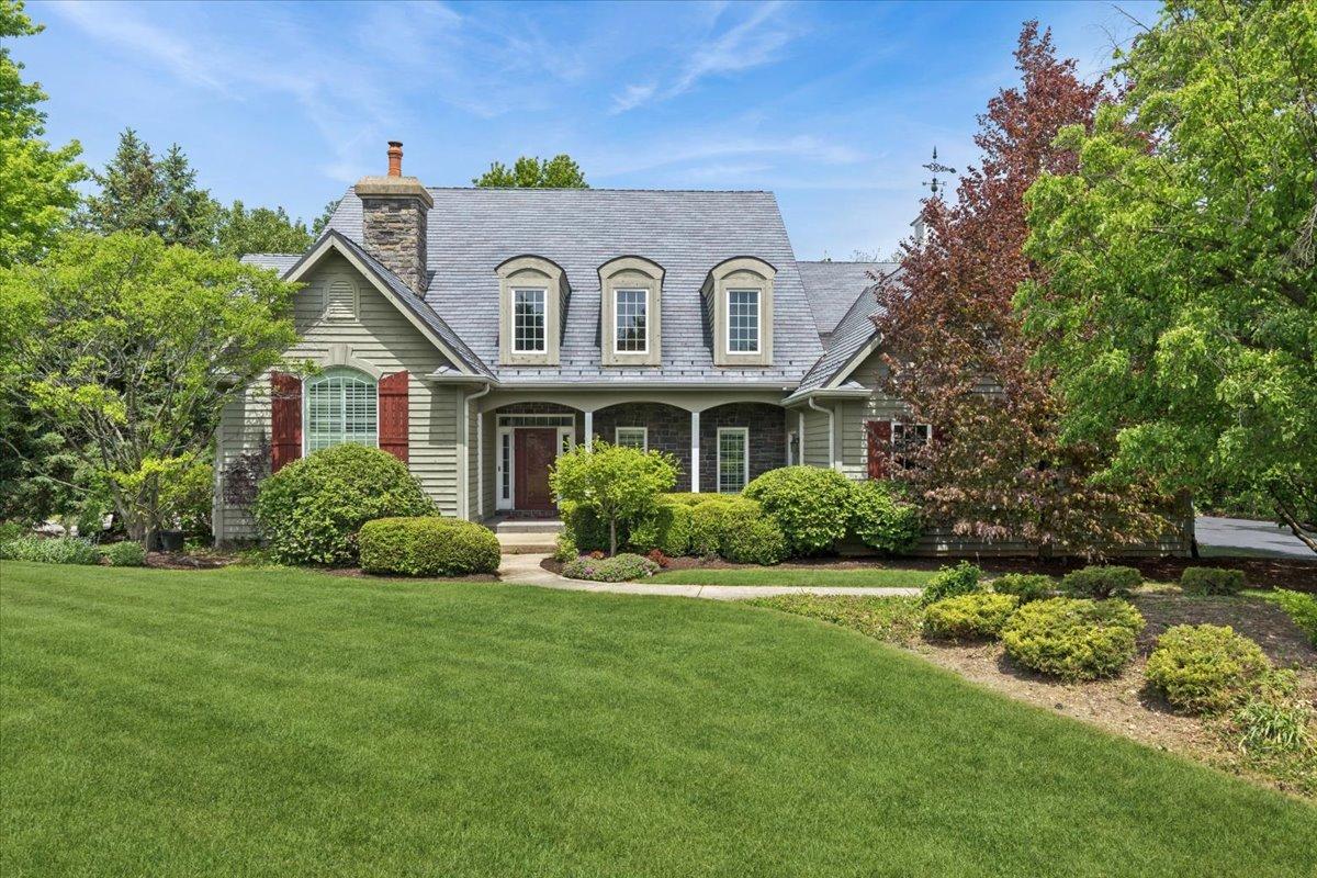 1546 Bobolink Cir., Woodstock, IL 60098