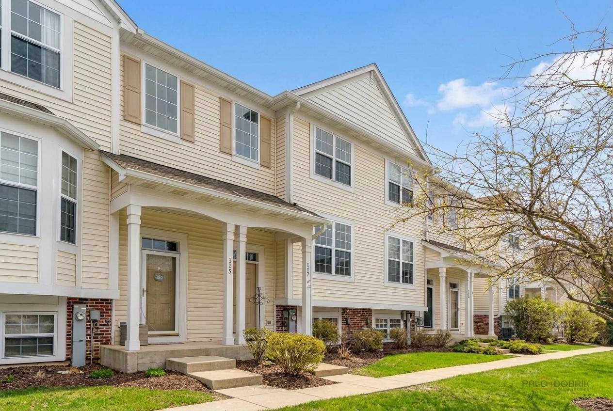 117 Terra Meadow Cir., Volo, IL 60020