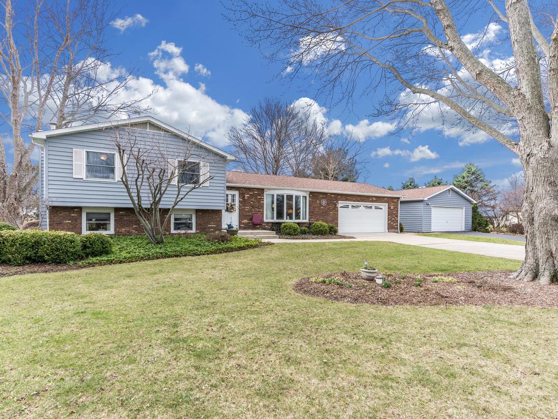 17663 W Bicentennial Dr., Elwood, IL 60421