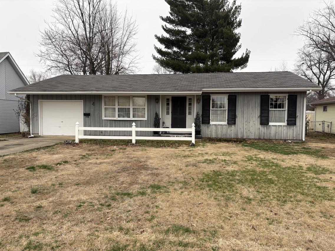 1740 Frazier Ave., Centralia, IL 62801