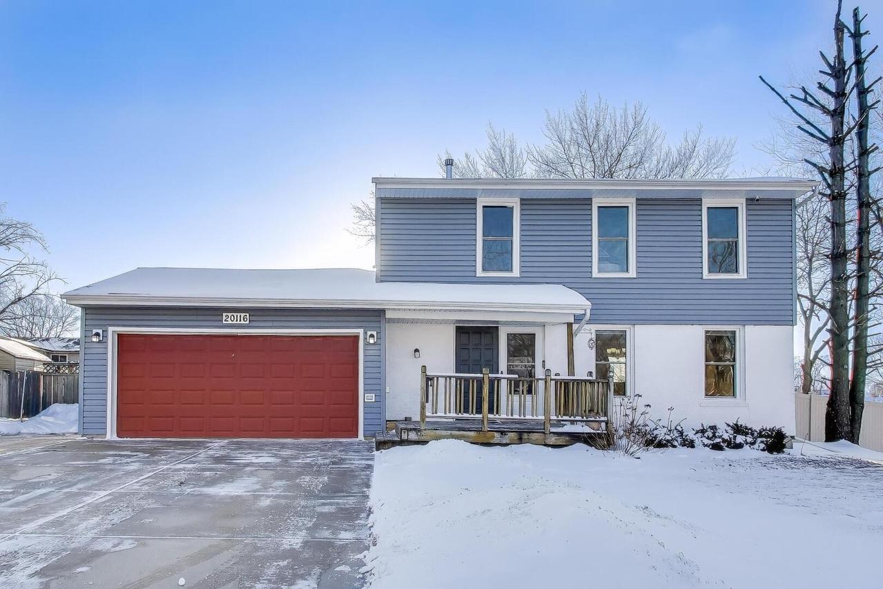 20116 S Greenfield Ln., Frankfort, IL 60423