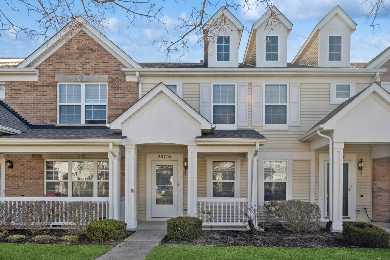 24716 George Washington Dr., Plainfield, IL 60544