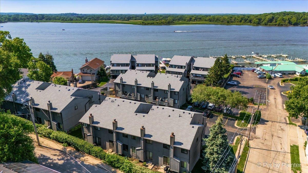 191 Howard Ct. #3, Fox Lake, IL 60020
