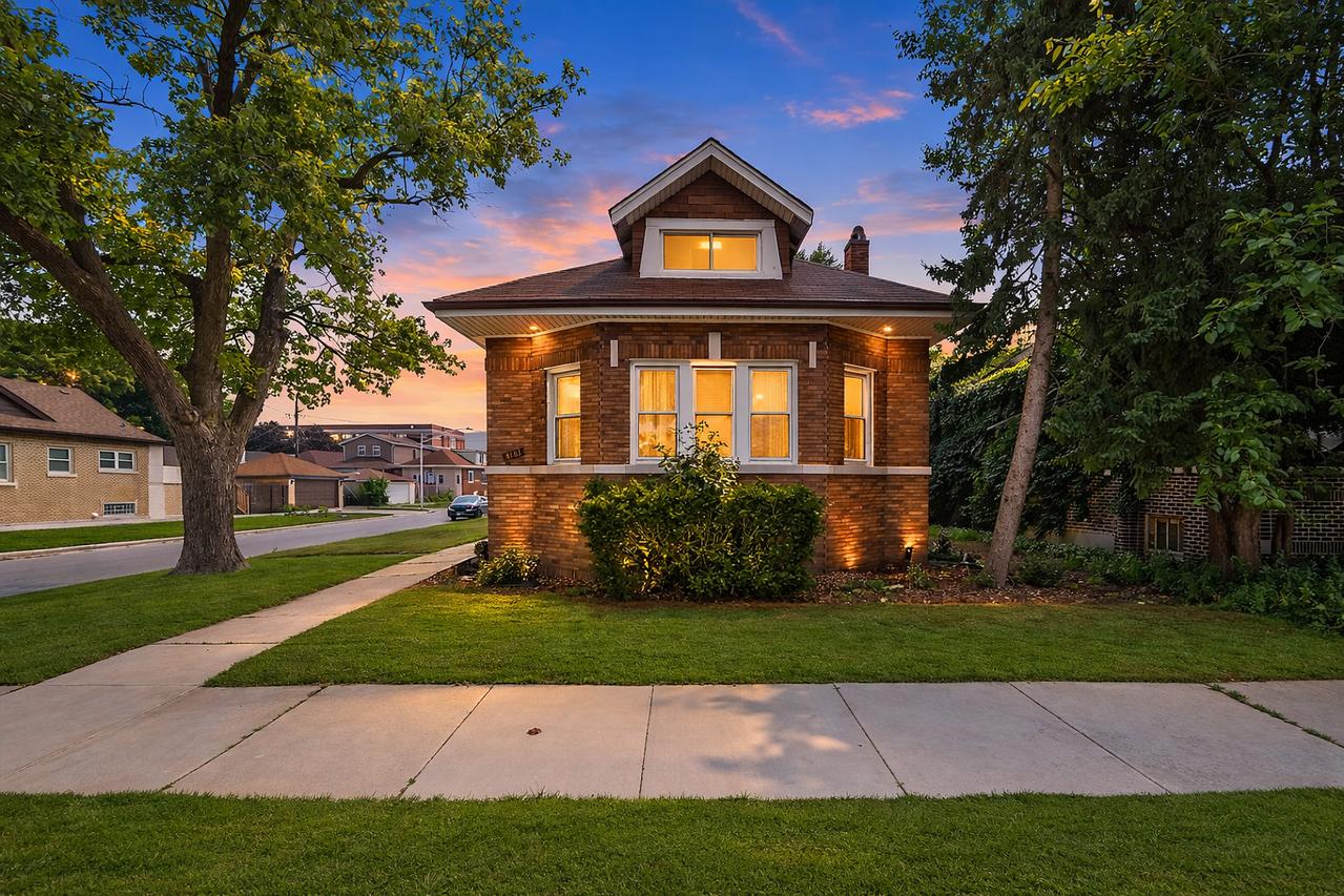 8101 S Kimbark Ave., Chicago, IL 60619