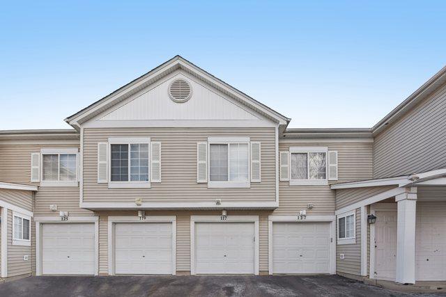 117 Braxton Ln., Aurora, IL 60504