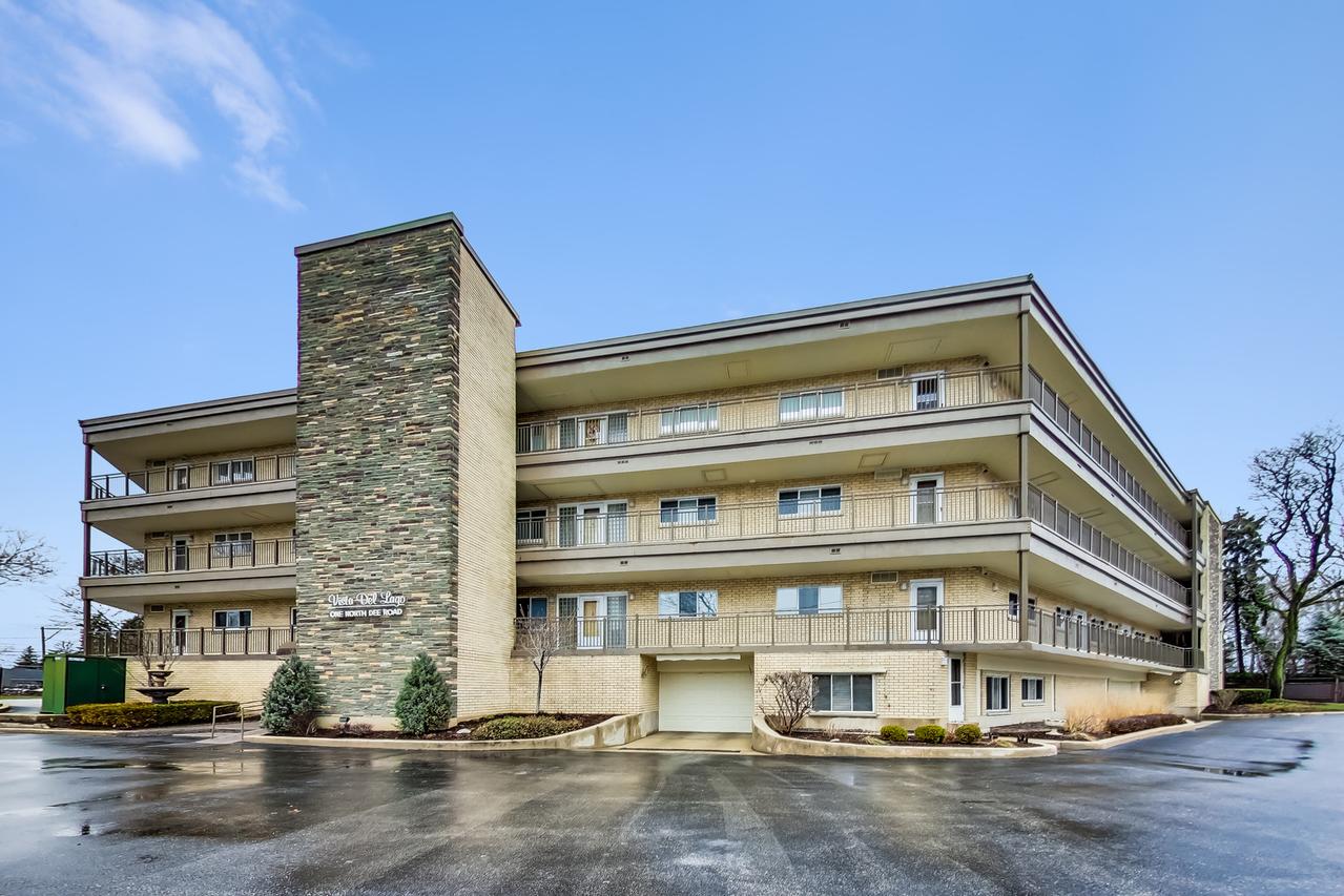 1 N Dee Rd. #1B, Park Ridge, IL 60068