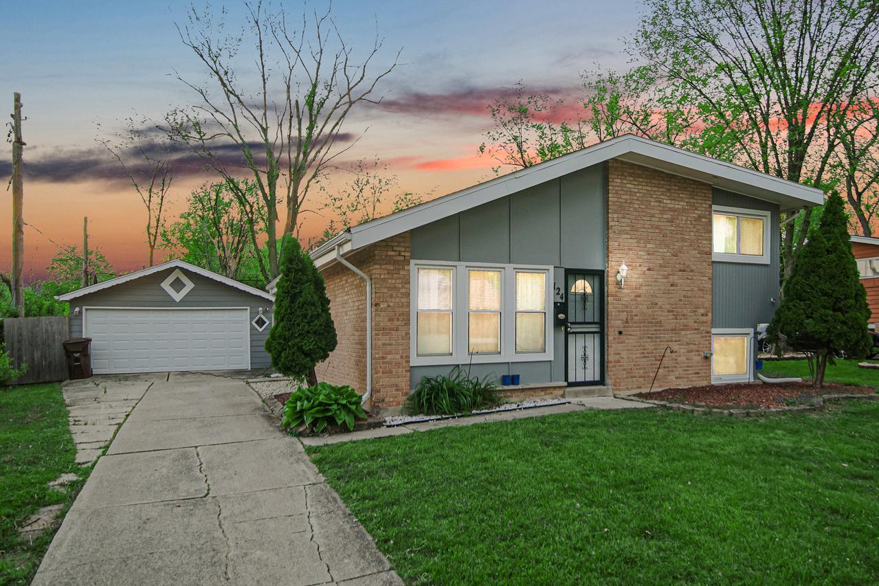 124 Wilson St., Park Forest, IL 60466