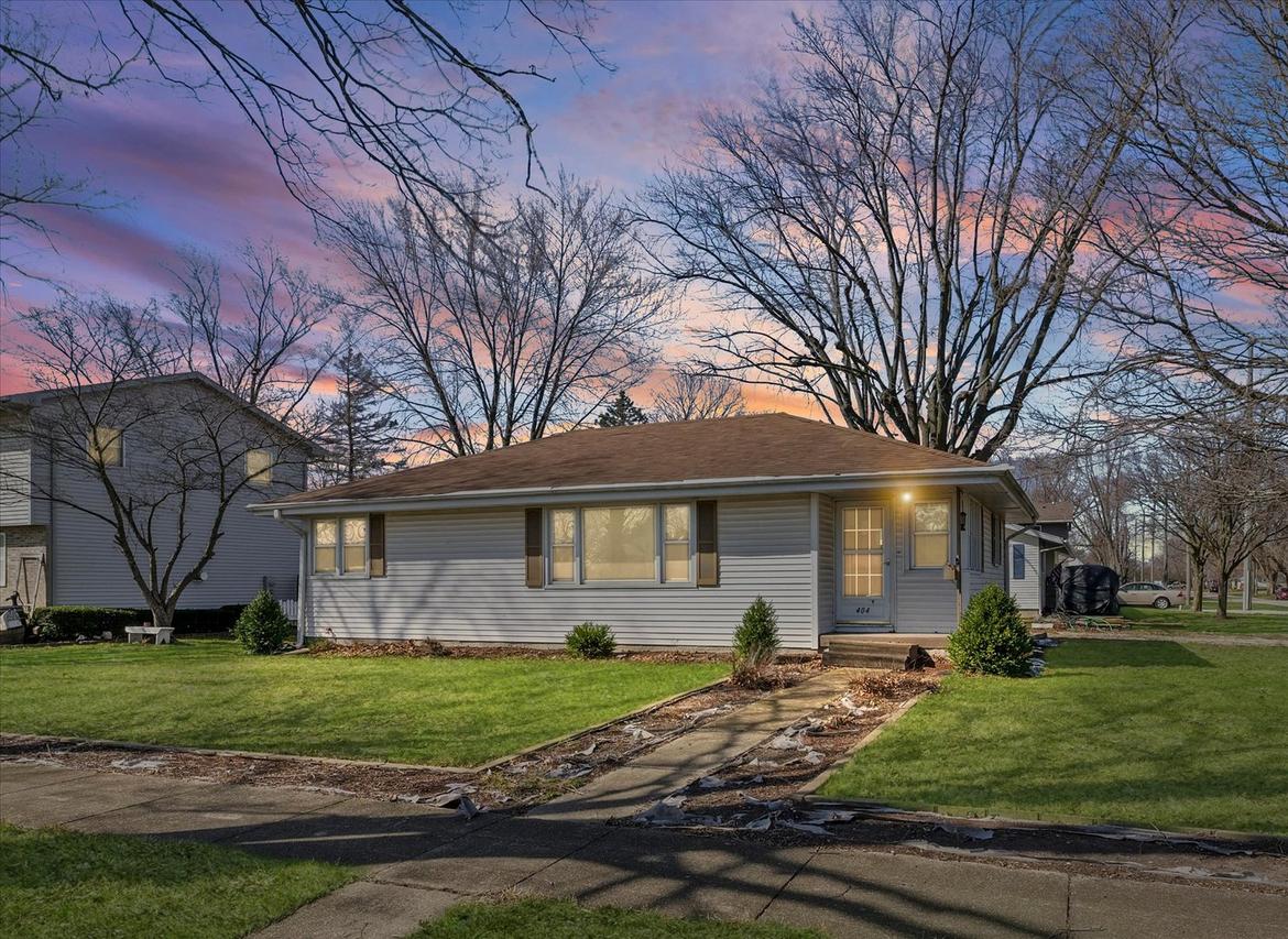 404 S Maple St., Gilman, IL 60938