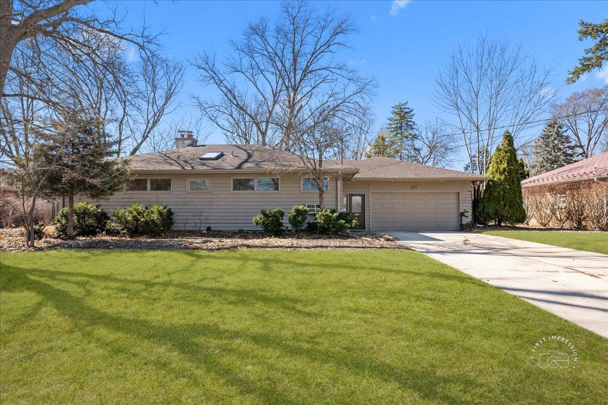 337 Republic Rd., Batavia, IL 60510