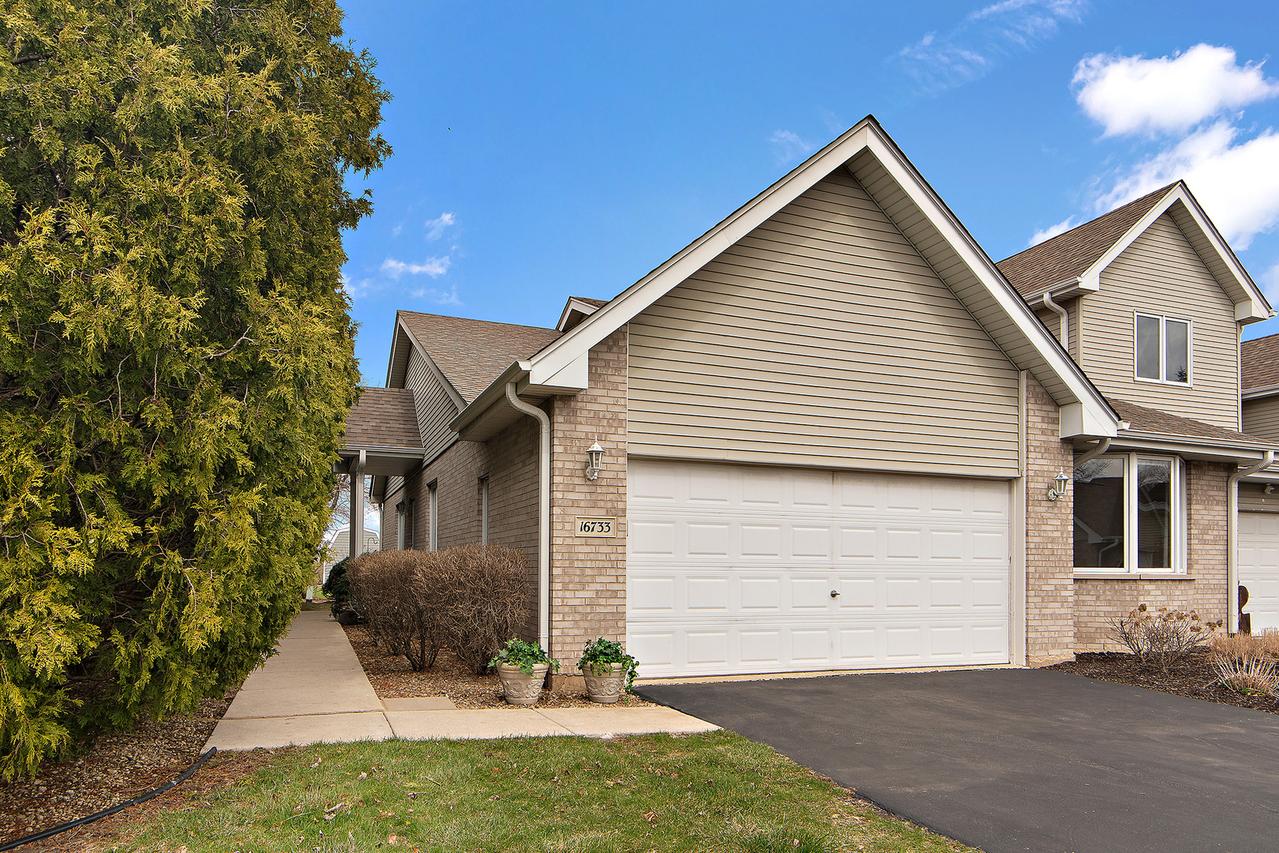 16733 Summercrest Ave., Orland Park, IL 60467