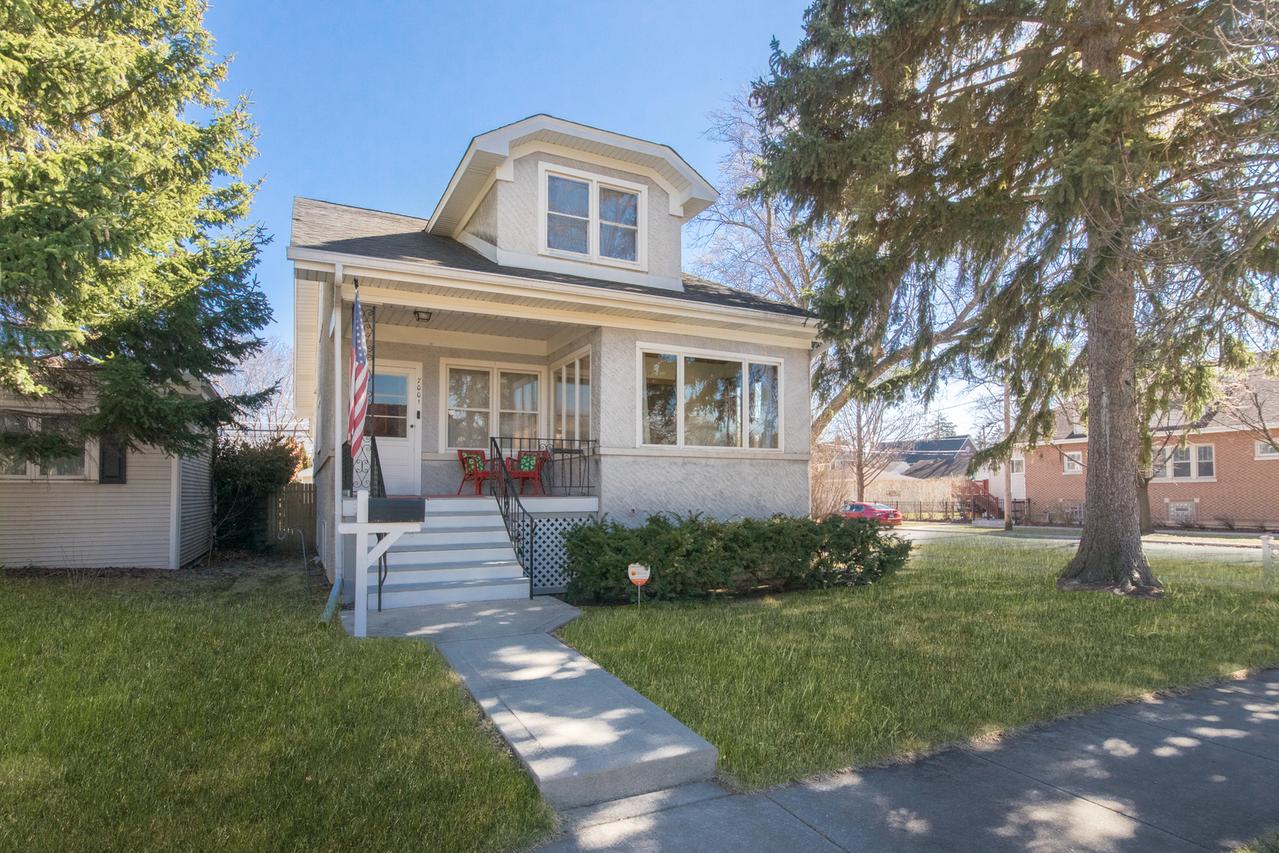 7001 N Ozark Ave., Chicago, IL 60631