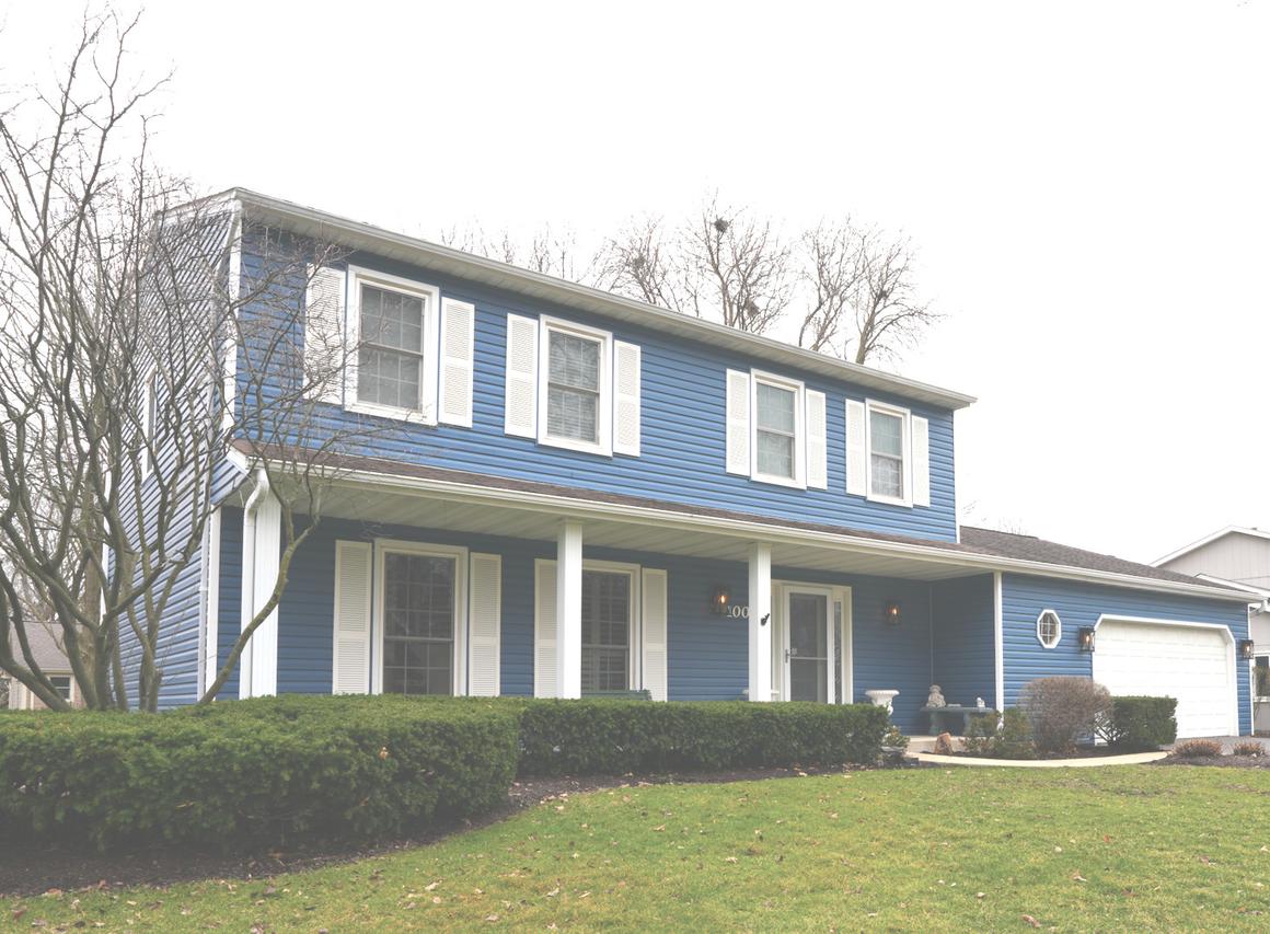 1006 Whirlaway Ave., Naperville, IL 60540