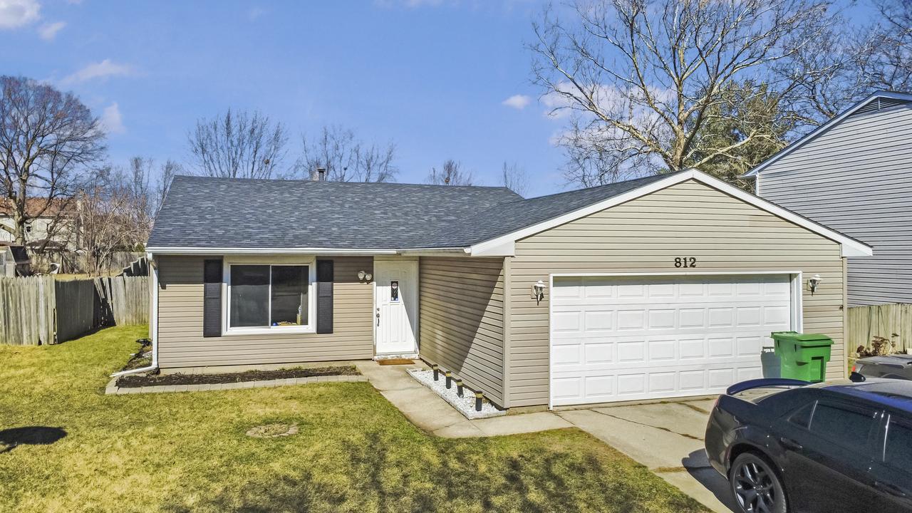 812 Mulford Ln., Joliet, IL 60431